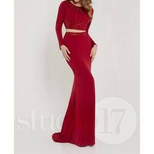 NEW STUDIO 17 women's long sleeve prom dress in garnet